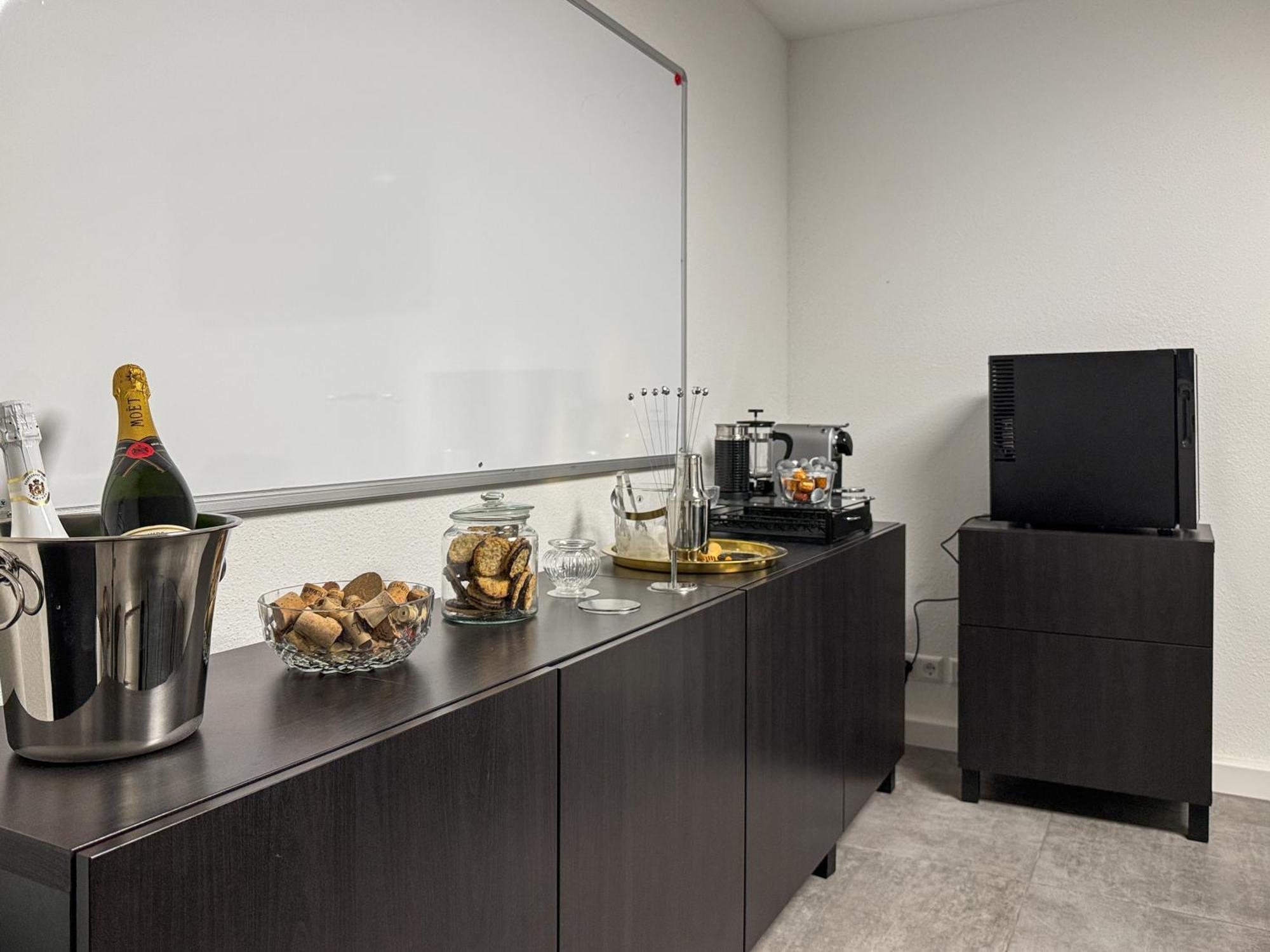 Group Friendly Comfort Central Stuttgart Apartment 外观 照片